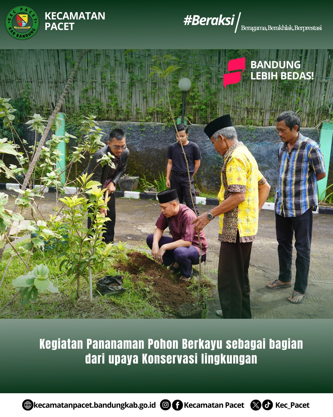 pananaman-pohon-berkayu-sebagai-bagian-dari-upaya-konservasi-lingkungan-kecamatan-pacet